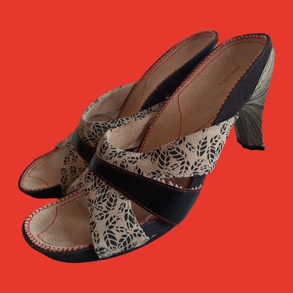 Y2K Diesel Suede Leather Mules Sandals Slip On Heels US Size 7 Beige Black - Picture 1 of 8